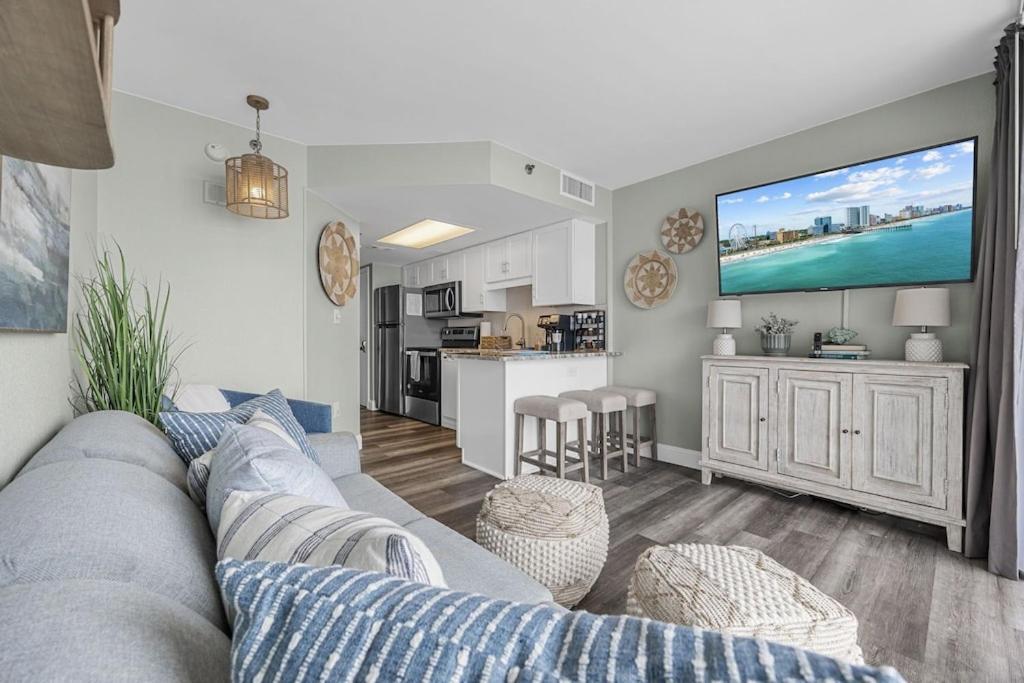 Direct Oceanfront- King Bedroom- Amazing Views/Pools/Hot Tubs/Beach Access/Golf Myrtle Beach Luaran gambar