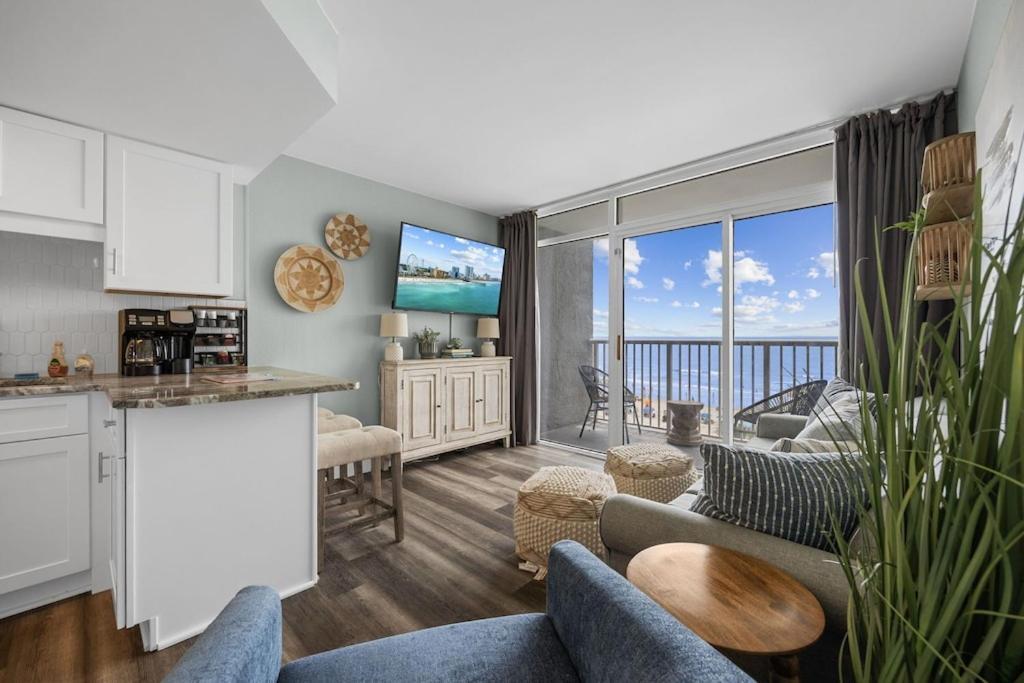 Direct Oceanfront- King Bedroom- Amazing Views/Pools/Hot Tubs/Beach Access/Golf Myrtle Beach Luaran gambar