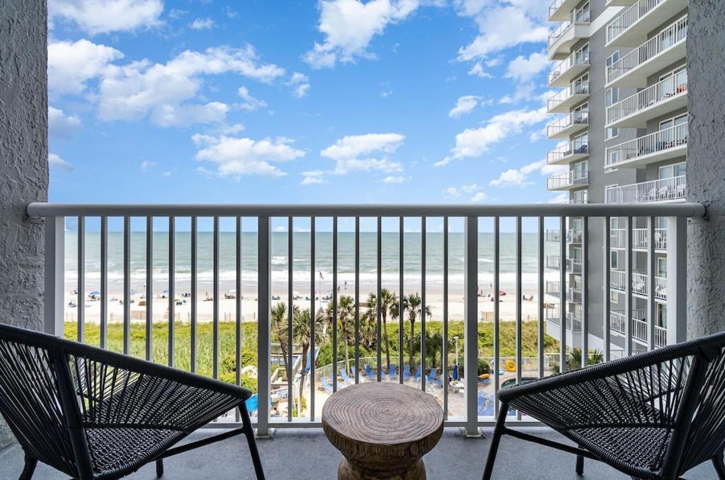 Direct Oceanfront- King Bedroom- Amazing Views/Pools/Hot Tubs/Beach Access/Golf Myrtle Beach Luaran gambar