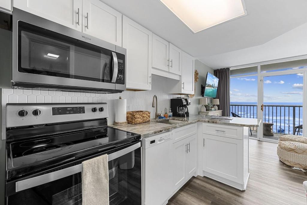 Direct Oceanfront- King Bedroom- Amazing Views/Pools/Hot Tubs/Beach Access/Golf Myrtle Beach Luaran gambar